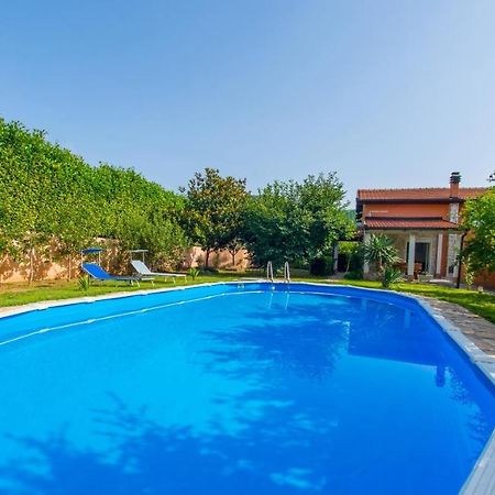 Holiday Home Narona Мостар Екстериор снимка