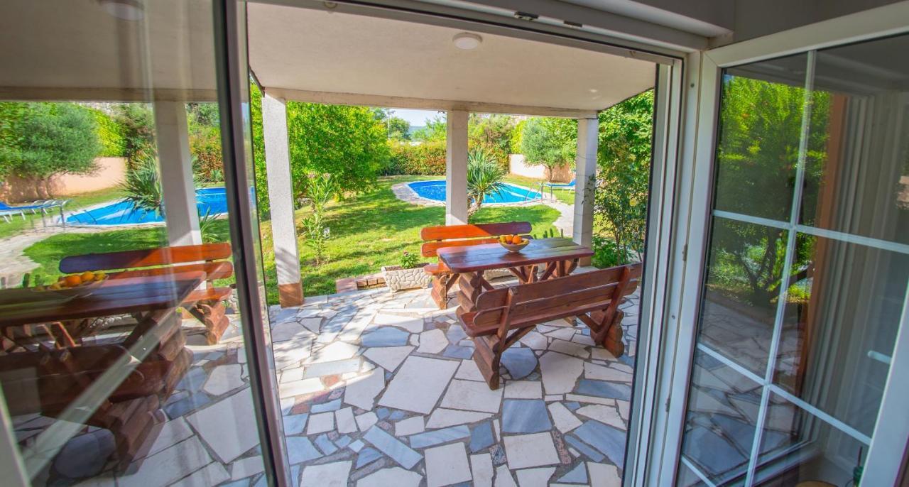 Holiday Home Narona Мостар Екстериор снимка