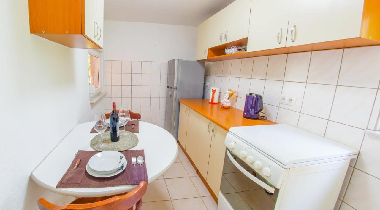 Holiday Home Narona Мостар Екстериор снимка