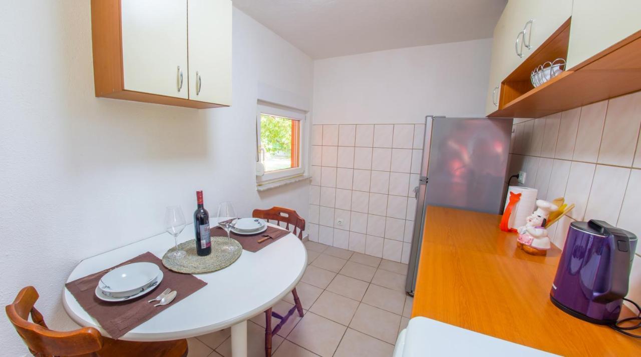 Holiday Home Narona Мостар Екстериор снимка