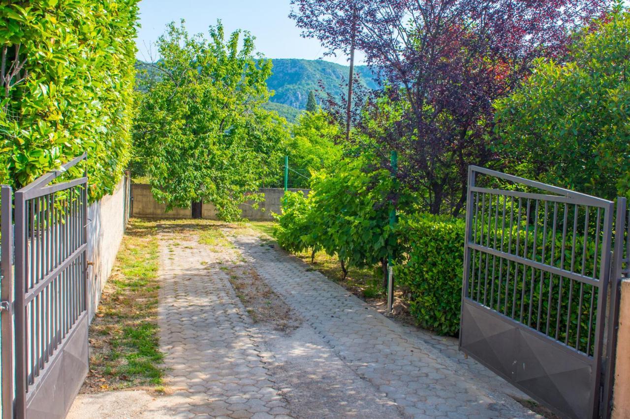 Holiday Home Narona Мостар Екстериор снимка