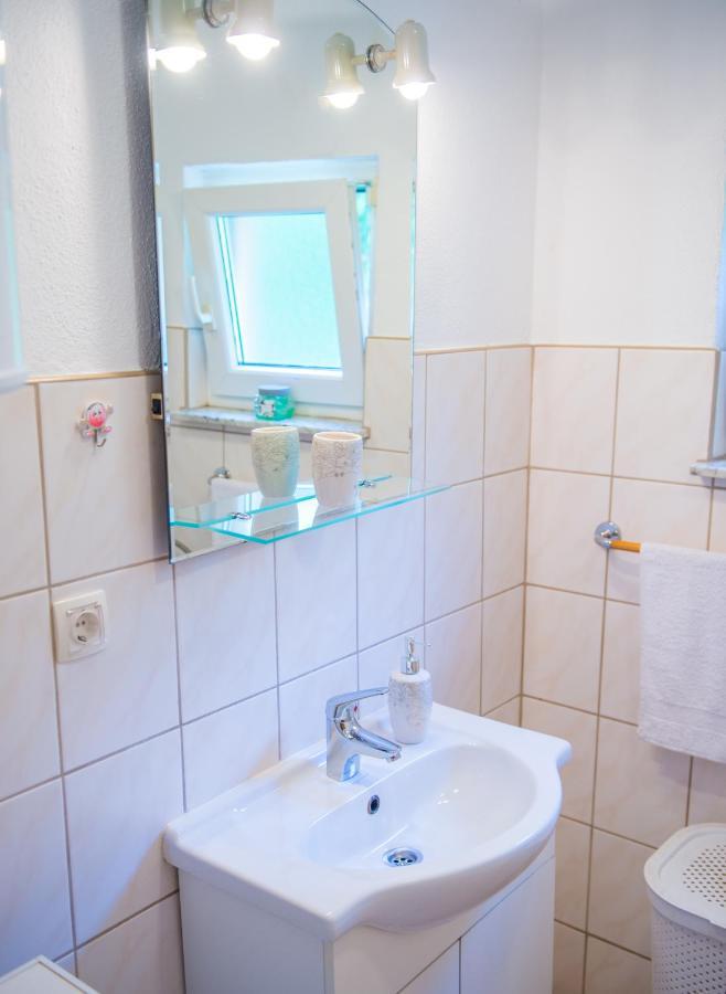 Holiday Home Narona Мостар Екстериор снимка