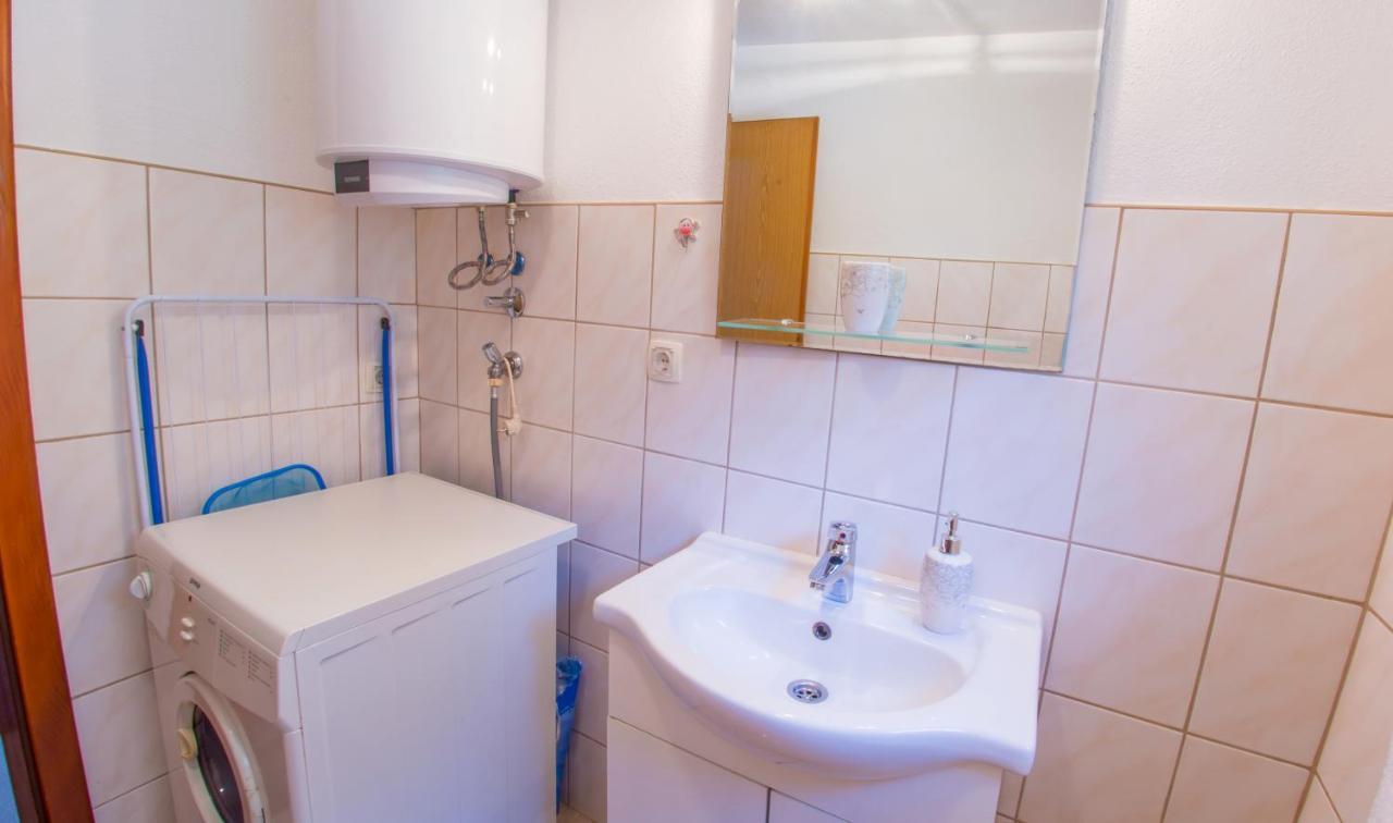 Holiday Home Narona Мостар Екстериор снимка