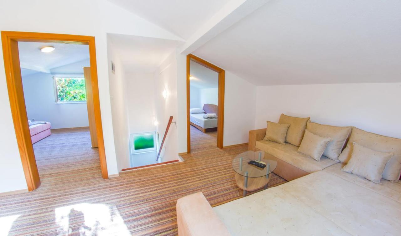 Holiday Home Narona Мостар Екстериор снимка